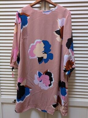 A New Day Floral Shift Dress. Loose, Modernist, Marimekko Style Fabric EUC. Sz M